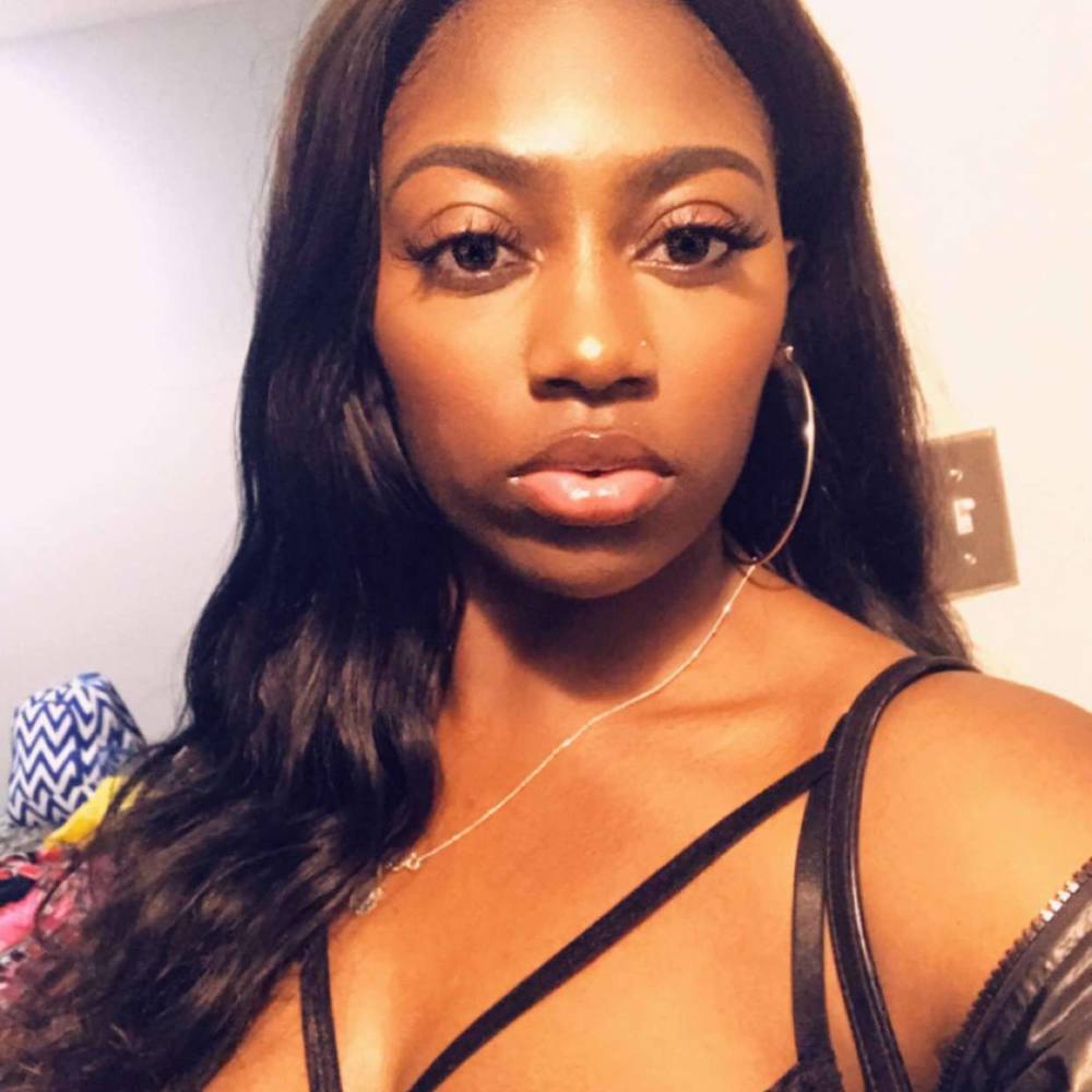 Meet your Posher, Jasmine